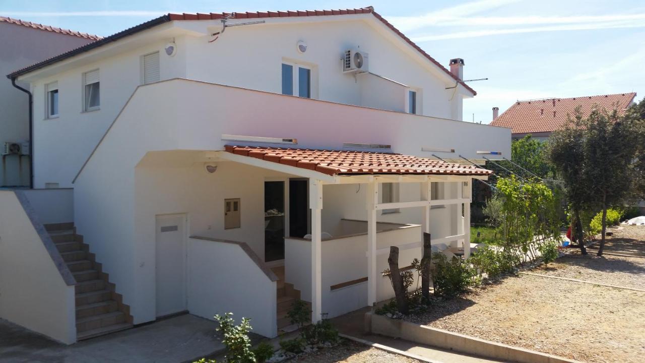 Apartments Maretic Mandre Extérieur photo