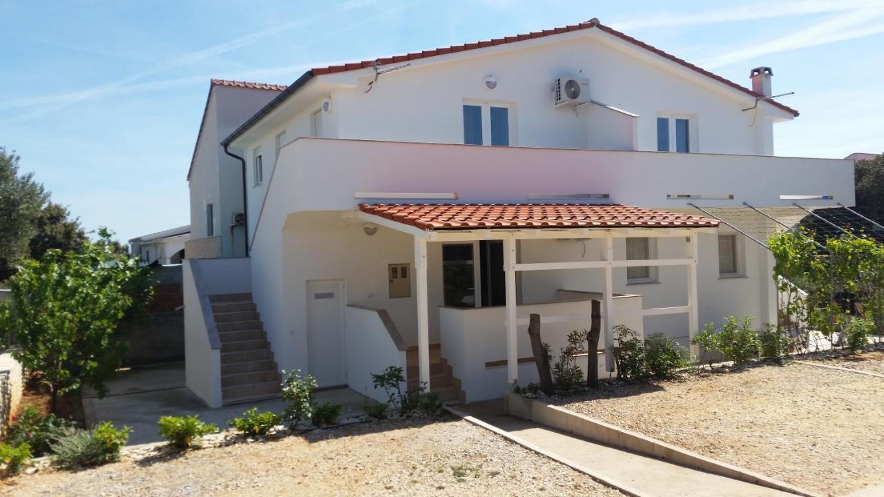 Apartments Maretic Mandre Extérieur photo